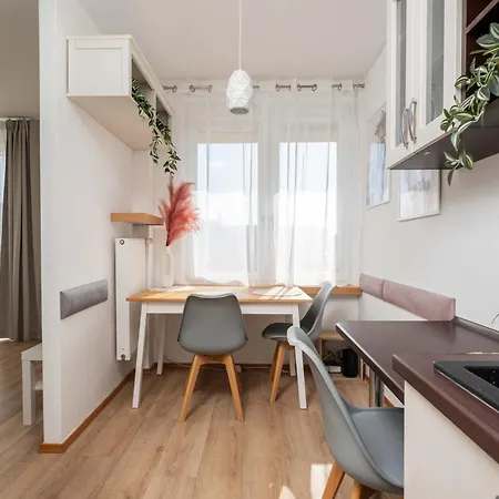 Jonagold Apartment Metro Raclawicka Warszawa Eksteriør bilde