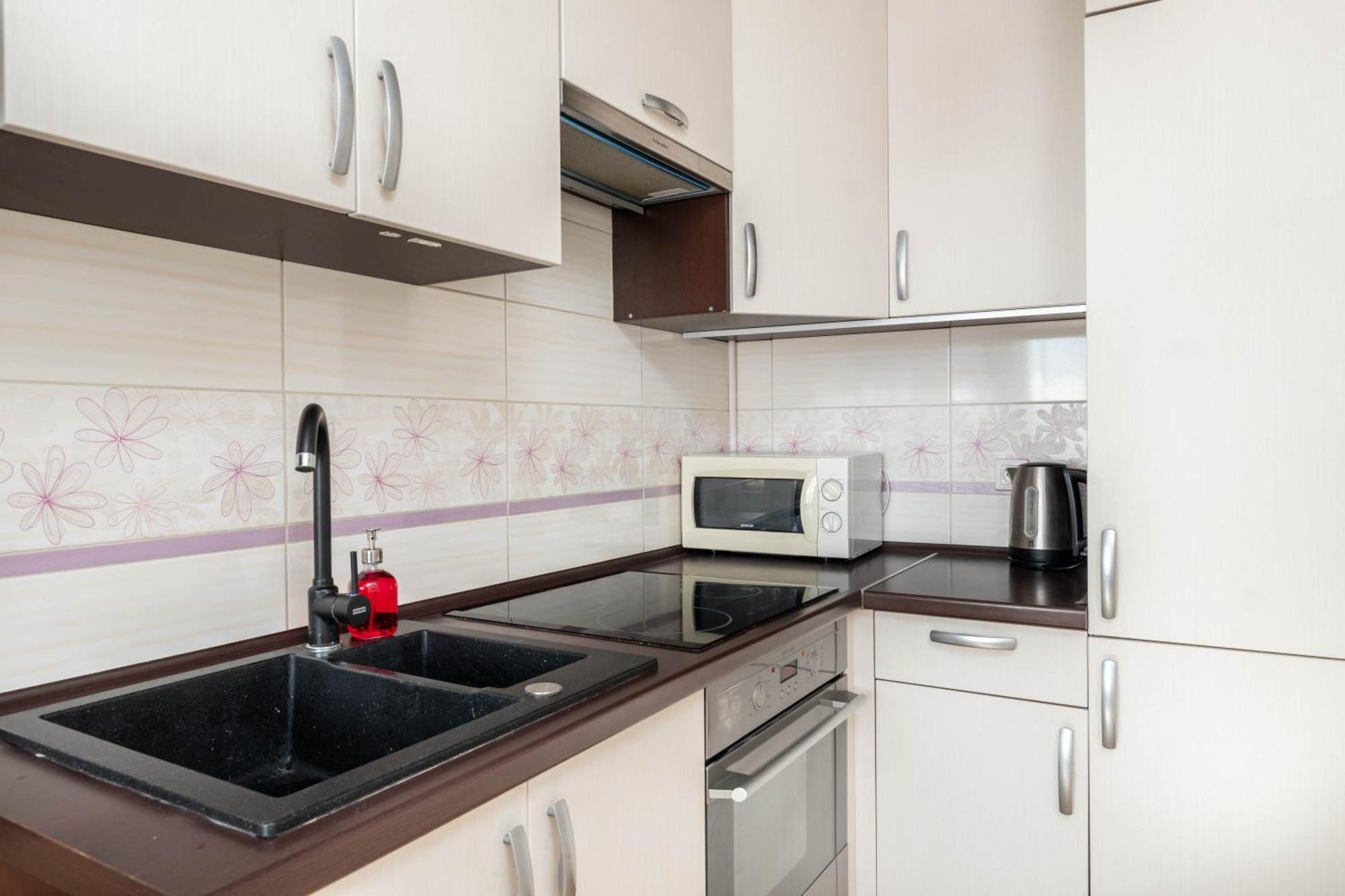 Jonagold Metro Raclawicka Apartment Warschau