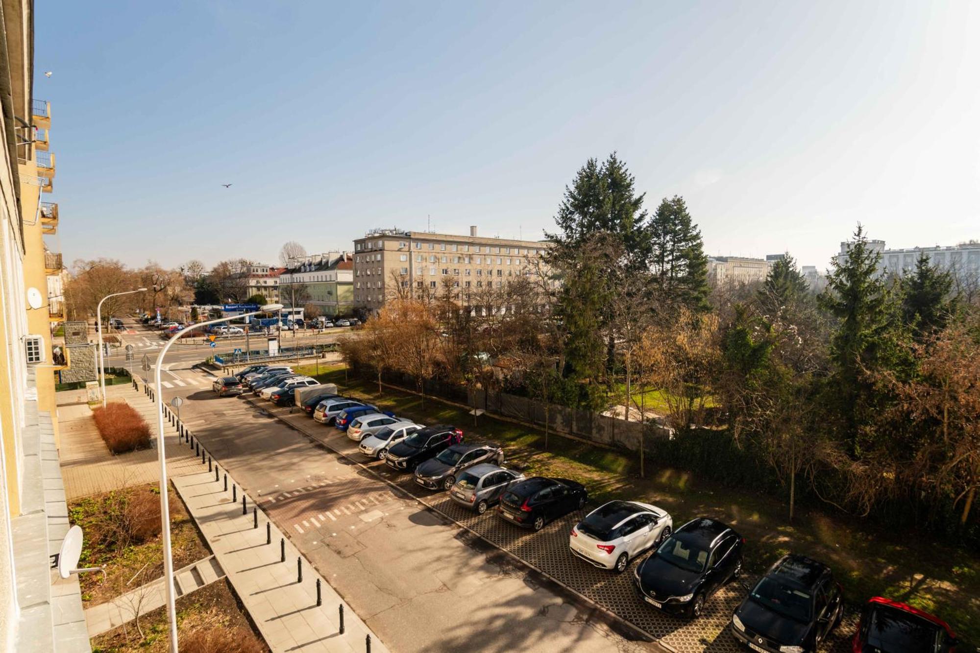 Jonagold Metro Raclawicka Warszawa